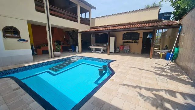 CASA INDEPENDENTE COM PISCINA A VENDA EM MURIQUI