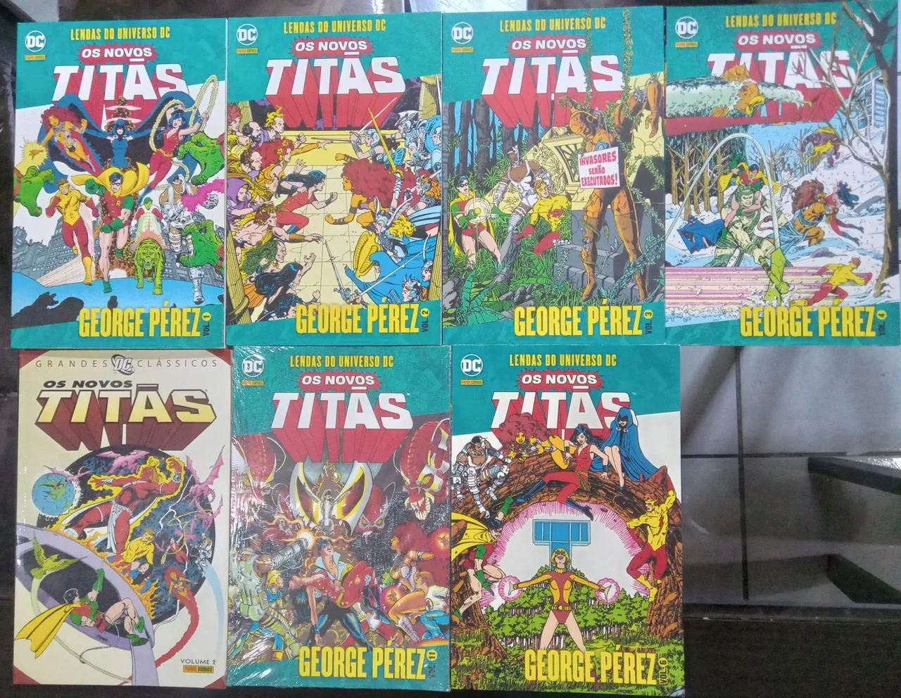 Sete HQs Os Novos Titãs da panini comics 