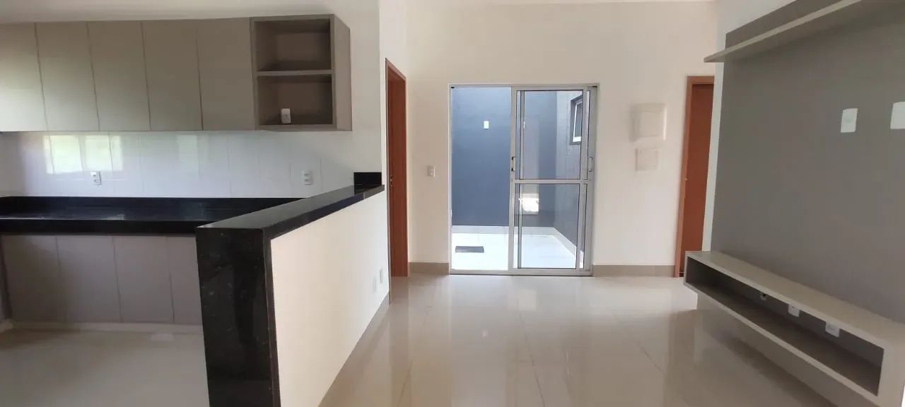 Casa em Condomínio 03 Quartos 01 Suíte 88m² Condomínio Villa Rica Royal Chácaras São Pedro