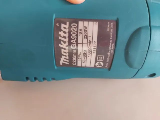 Esmerilhadeira Angular Makita GA9020 127V  - Foto 4