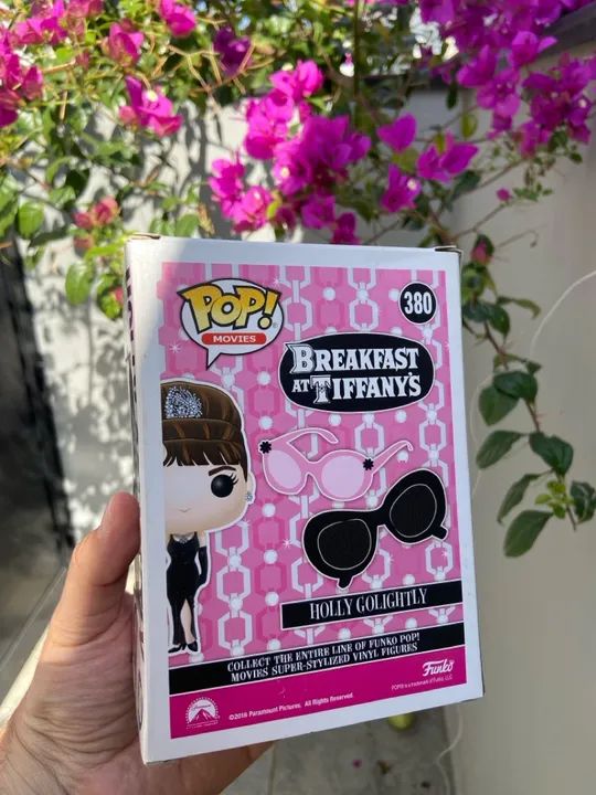 RARO Funko Pop Holly Golightly -  Breakfast at Tiffany's - Bonequinha de Luxo - Foto 3