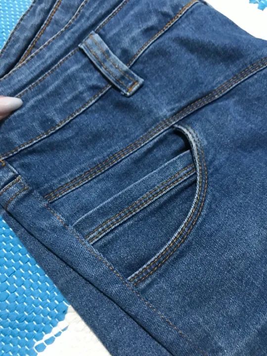 Short jeans com bolsos - Foto 2