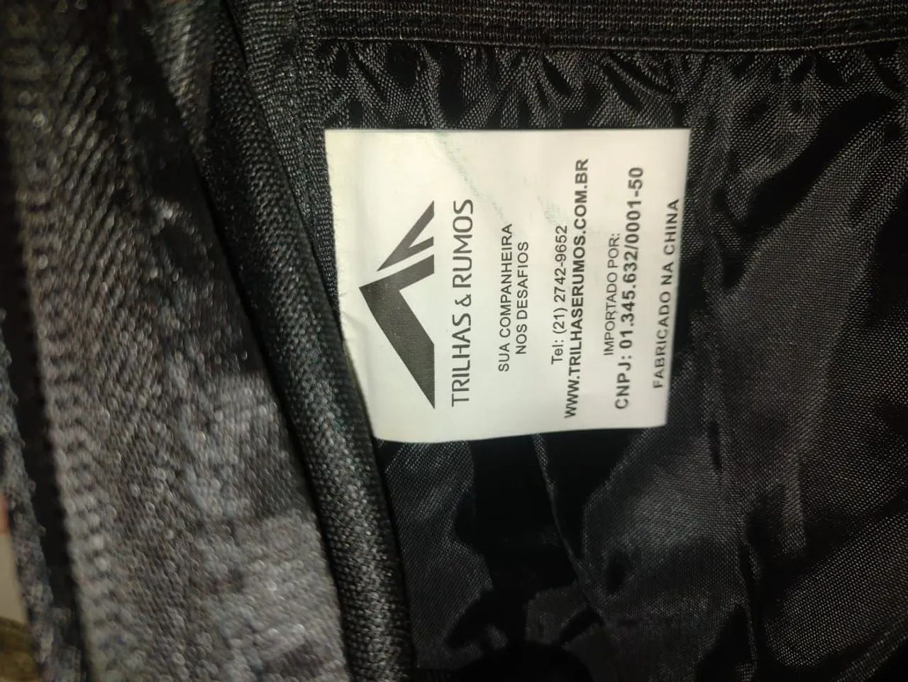 Mochila Trilhas & Rumos Crampom 50 Litros - Foto 6