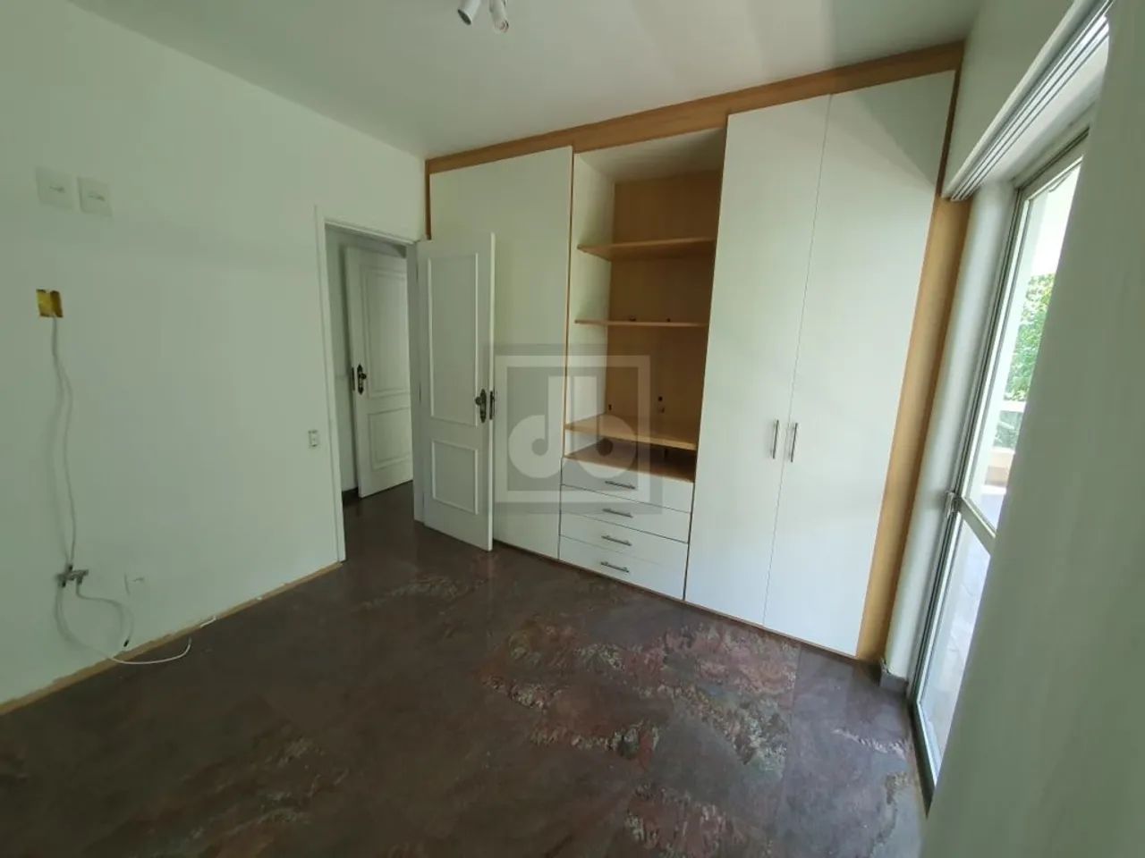 Leblon, Condomínio de Luxo, Varandão, 3 qartos, Reformado , 3 Vagas. - Foto 10