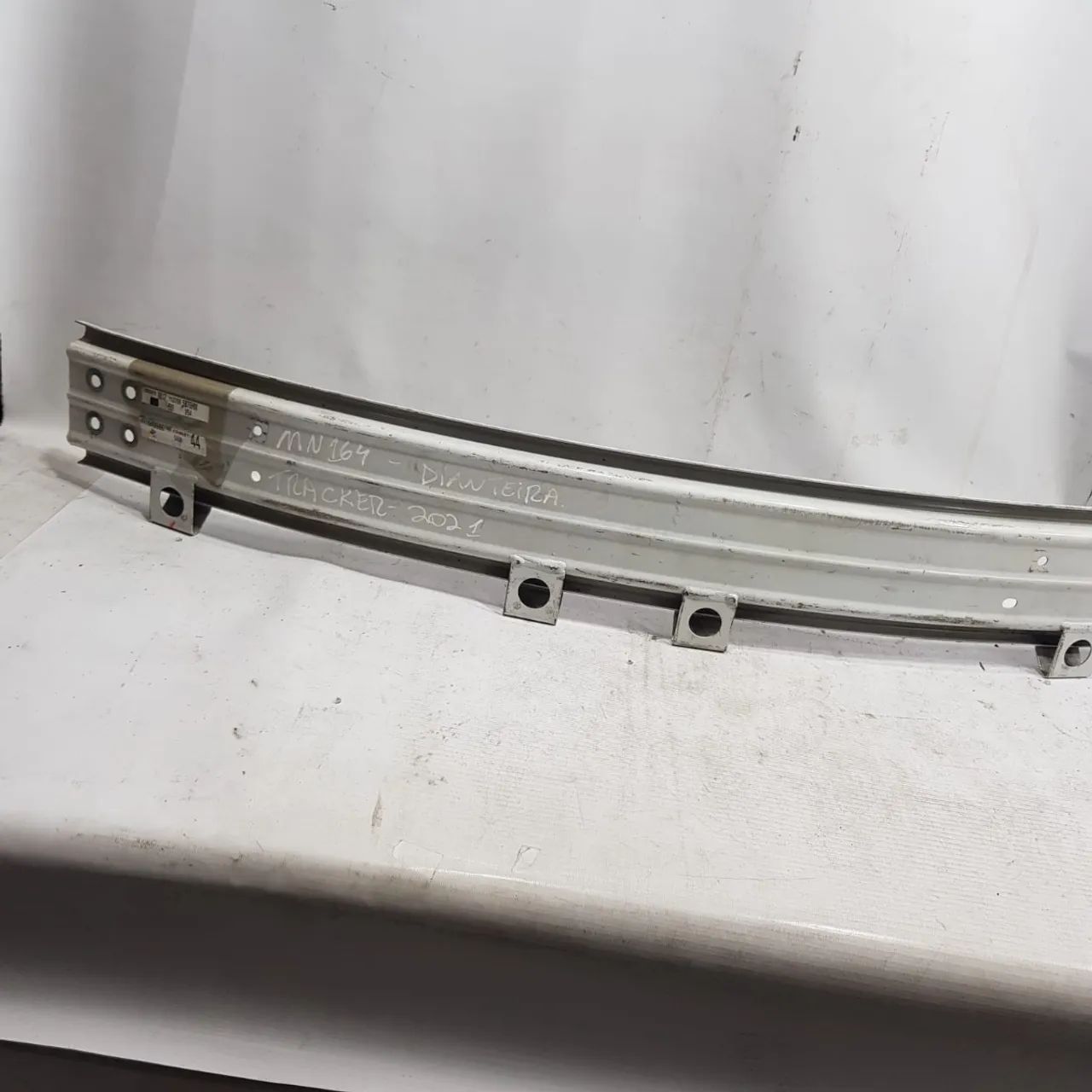 Alma Lamina Parachoque Dianteiro Tracker 2020 2022  Mn164 - Foto 2