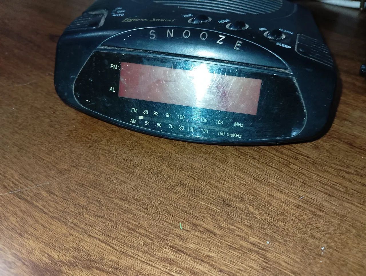 4 PARA O V E UM RÁDIO RELÓGIO TUDO FUNCIONANDO PERFEITAMENTE  - Foto 3