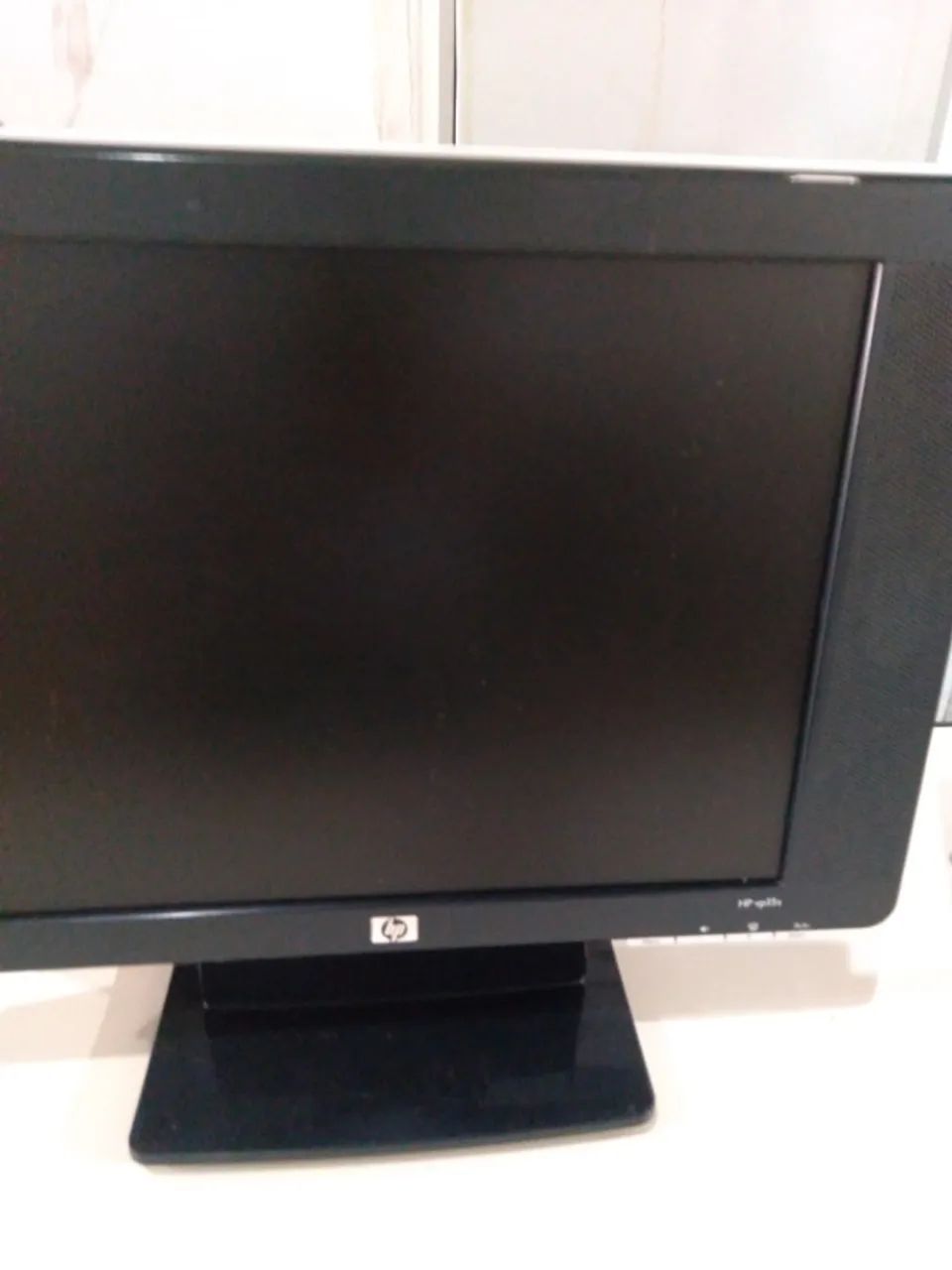 MONITOR HP DELL 15 POLEGADAS  - Foto 2