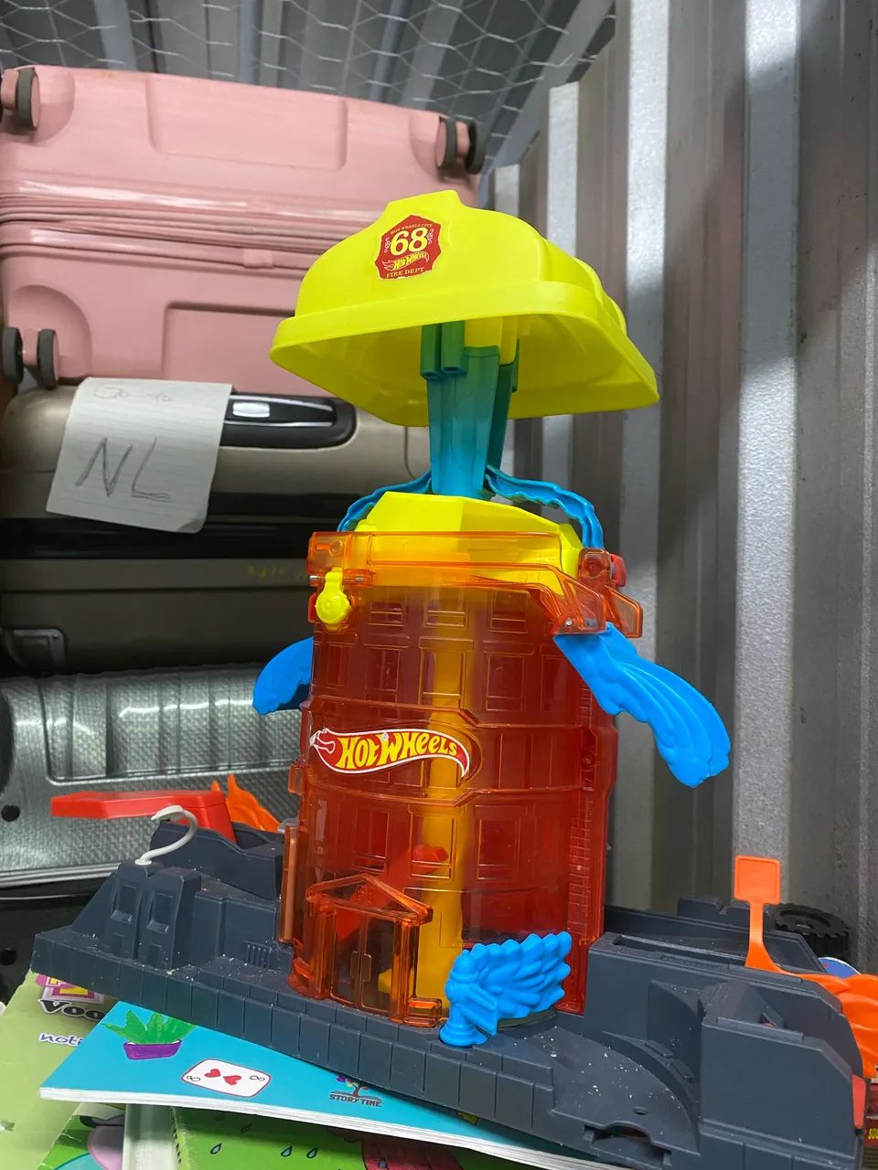 Hotwheels estação de bombeiros - Foto 4