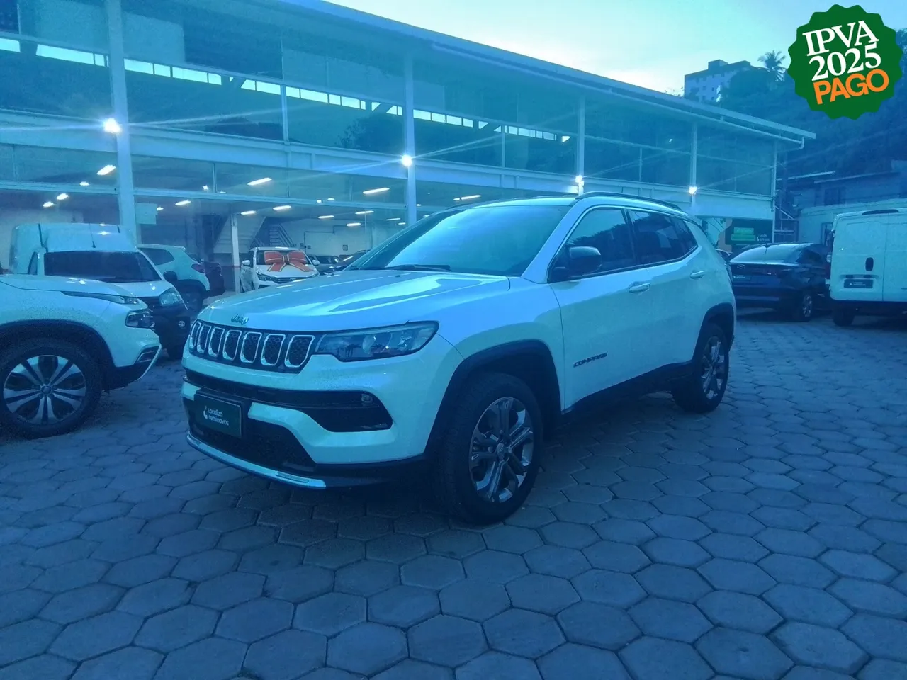 Jeep Compass 2023 1.3 t270 turbo flex longitude at6
