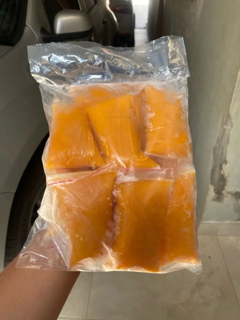 polpa de maracujá pura! Fracionada em pacotes de 100gramas por 34,90 - Foto 2