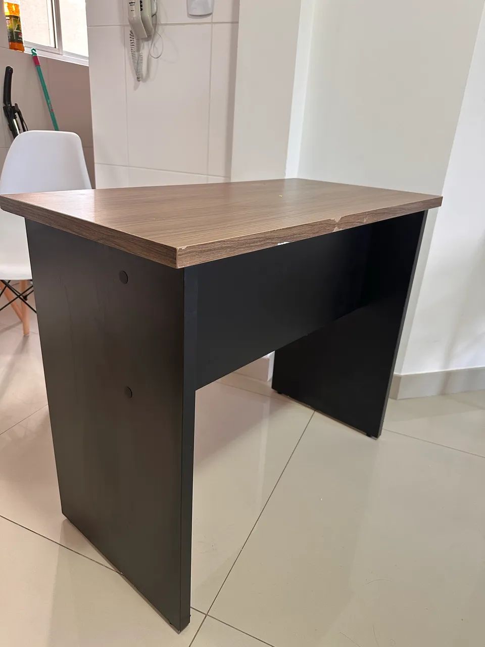 Mesa escrivaninha para estudo - Retirar em Araucária Centro