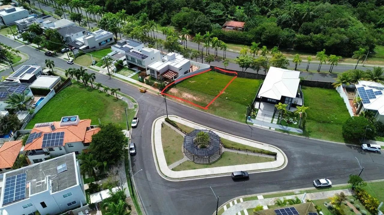 Lote leve declive 474 m² em Alphaville Litoral Norte 1 - Foto 3