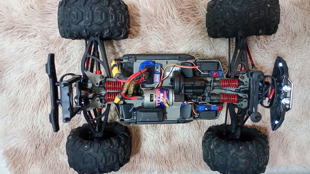 Automodelo traxxas summit 1/10  - Foto 2