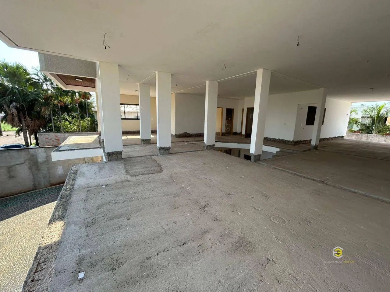 Sobrado 303 sul inacabado