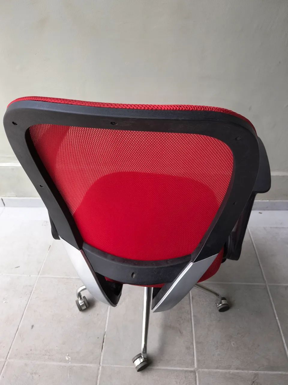 Excelente Cadeira de Escritório. - Foto 4