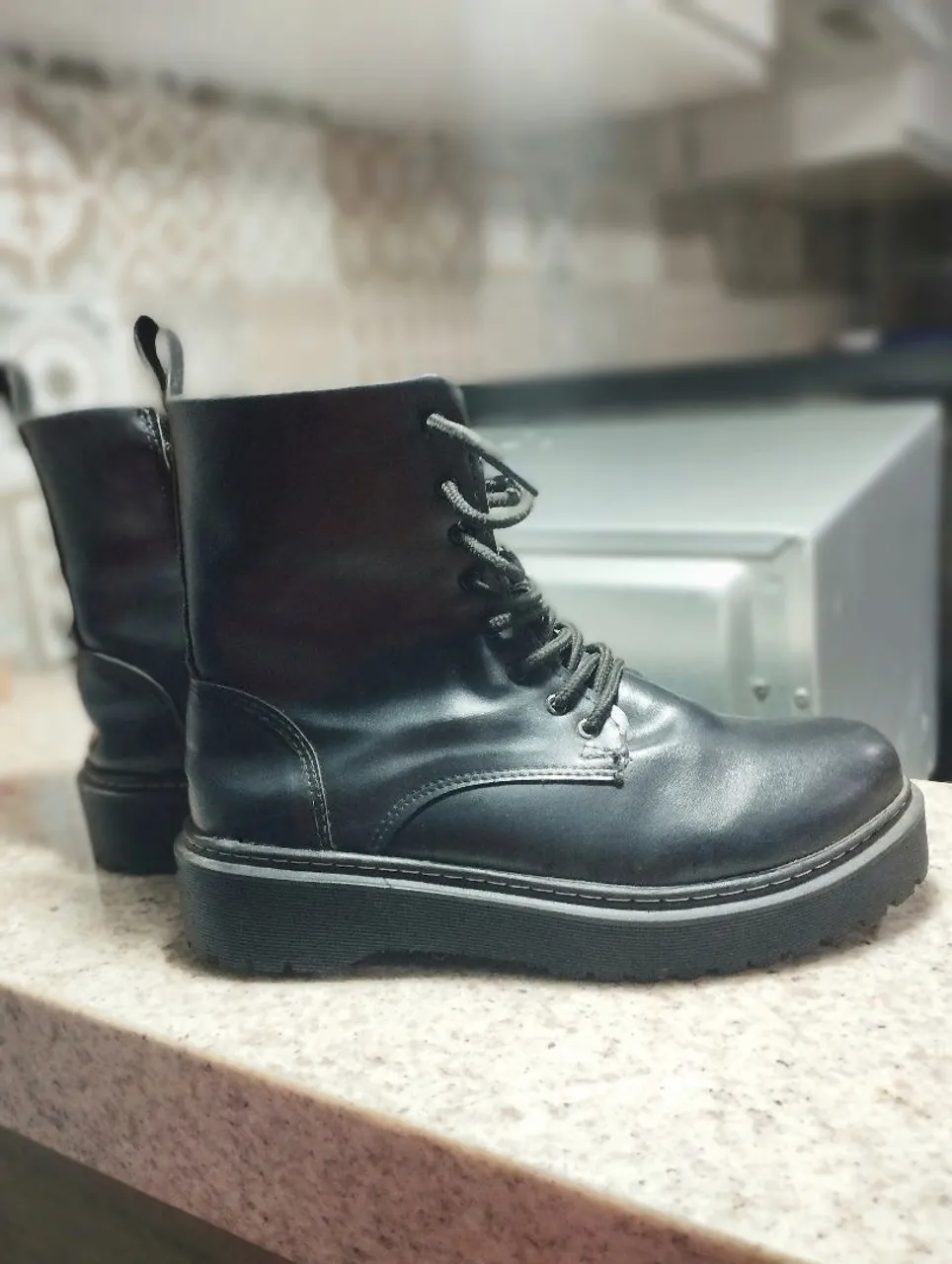 Coturno feminino, tamanho 38