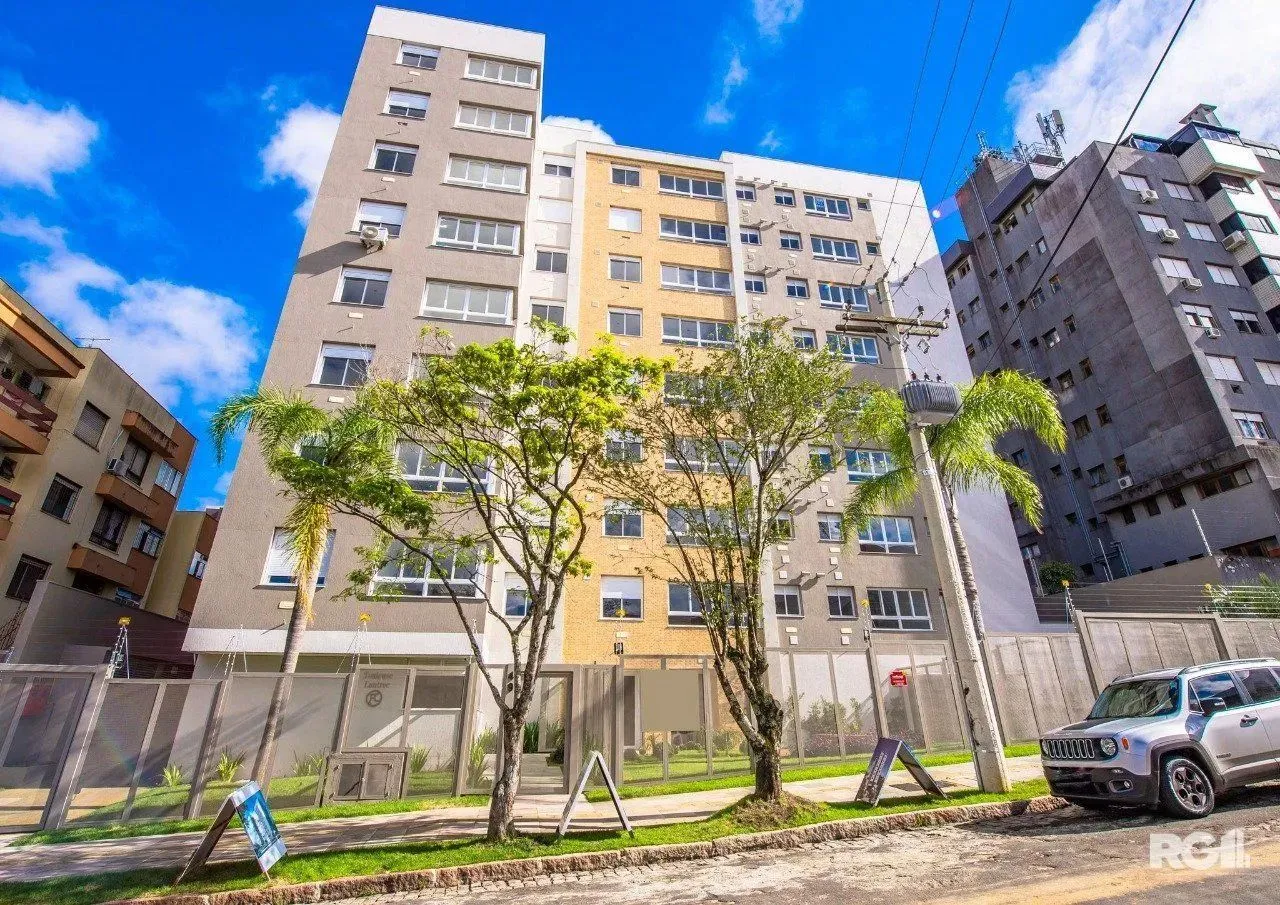 APARTAMENTO 2 DORMITÓRIOS, SUITE, GARAGEM COBERTA