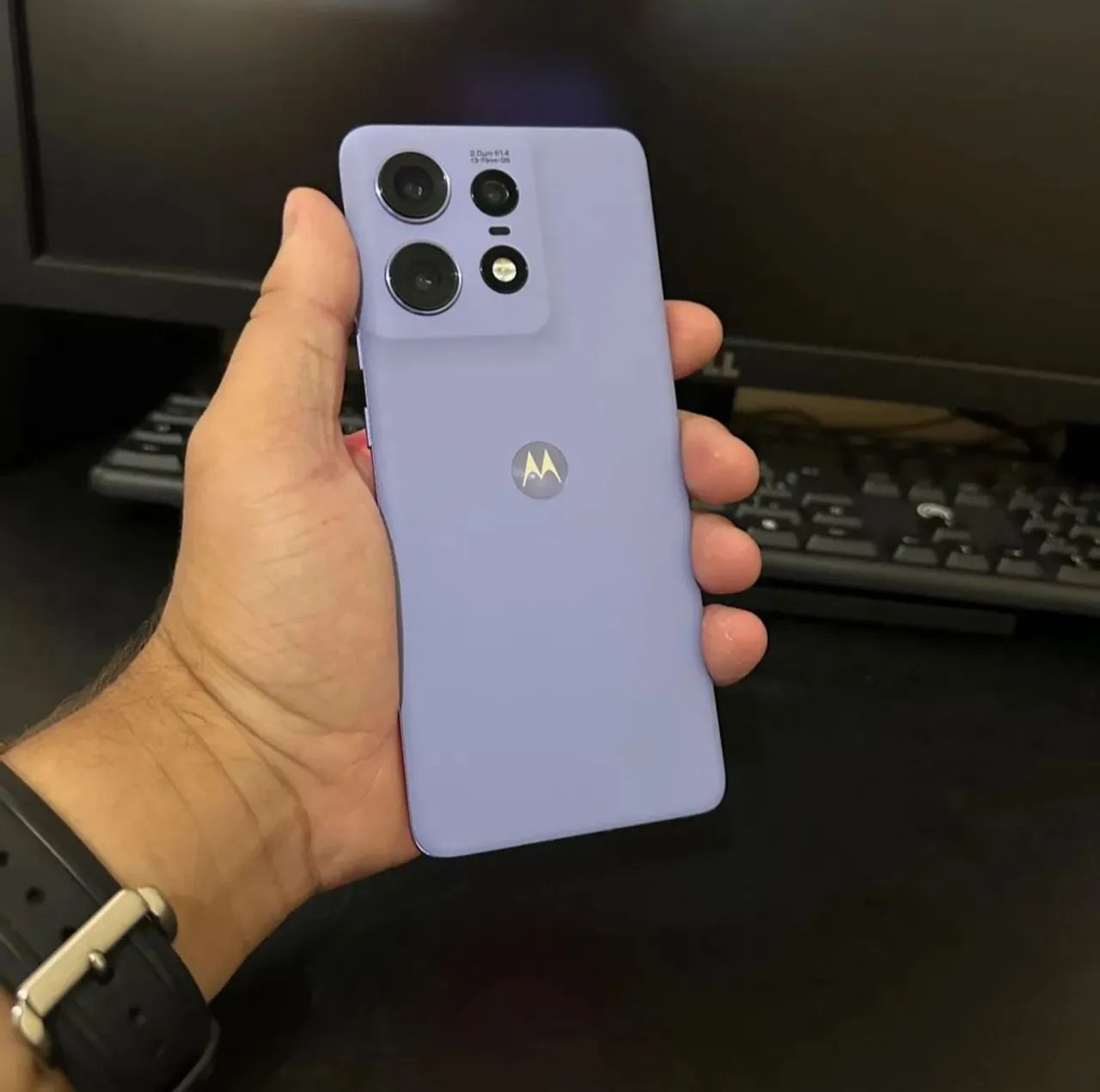 Troco Moto Edge 50 Pro 12/256 - Foto 4