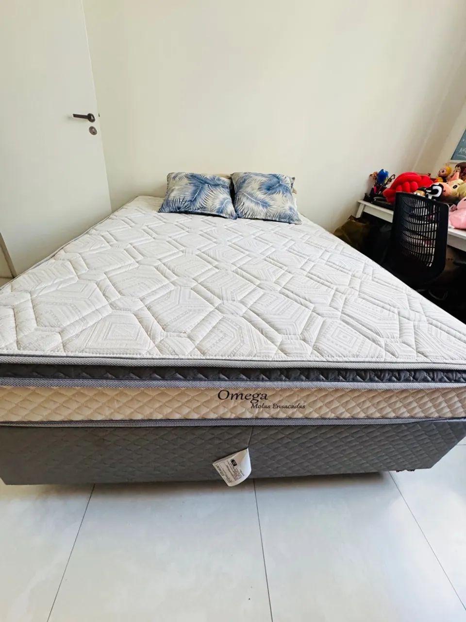 Cama Box Queen com Colchão - Foto 2