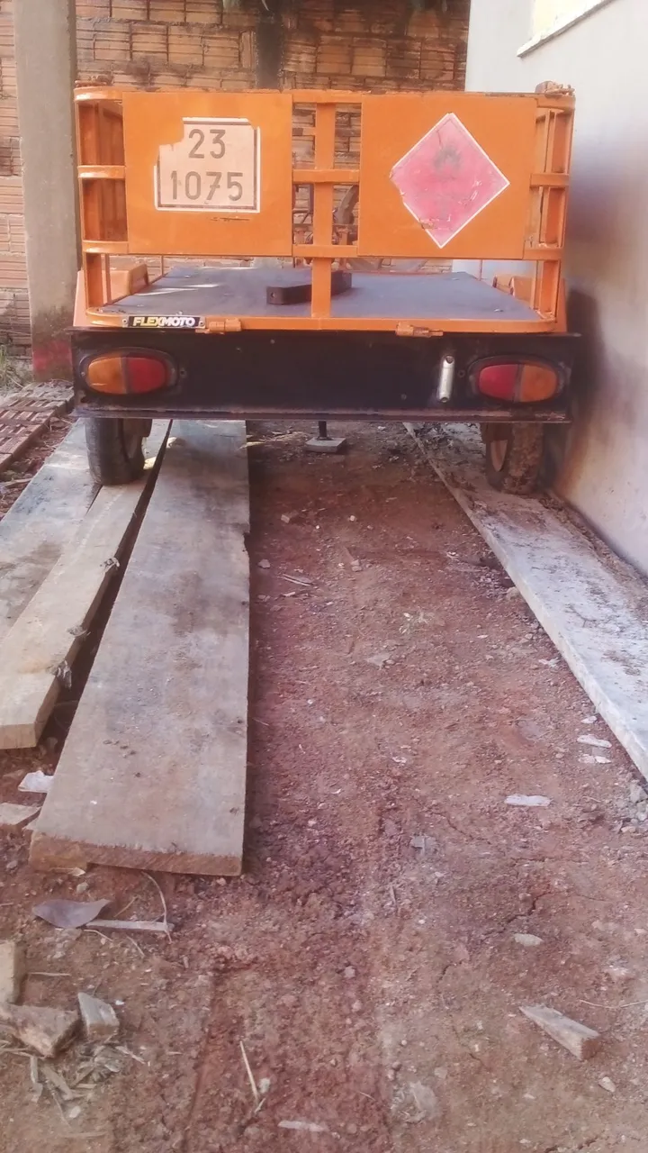 Reboque para transporte de materiais