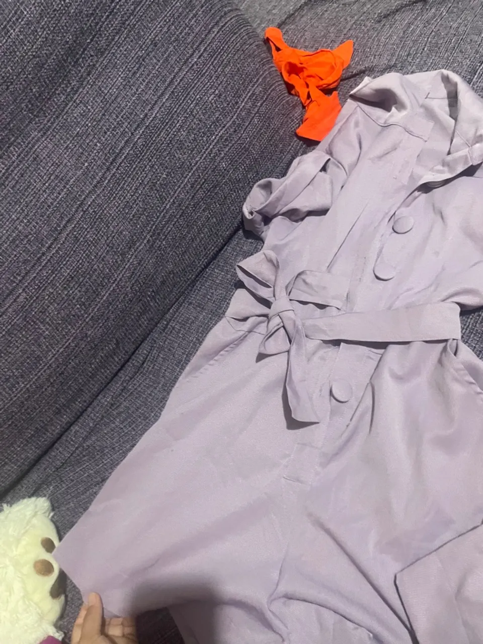 Roupas novas a bem conservadas