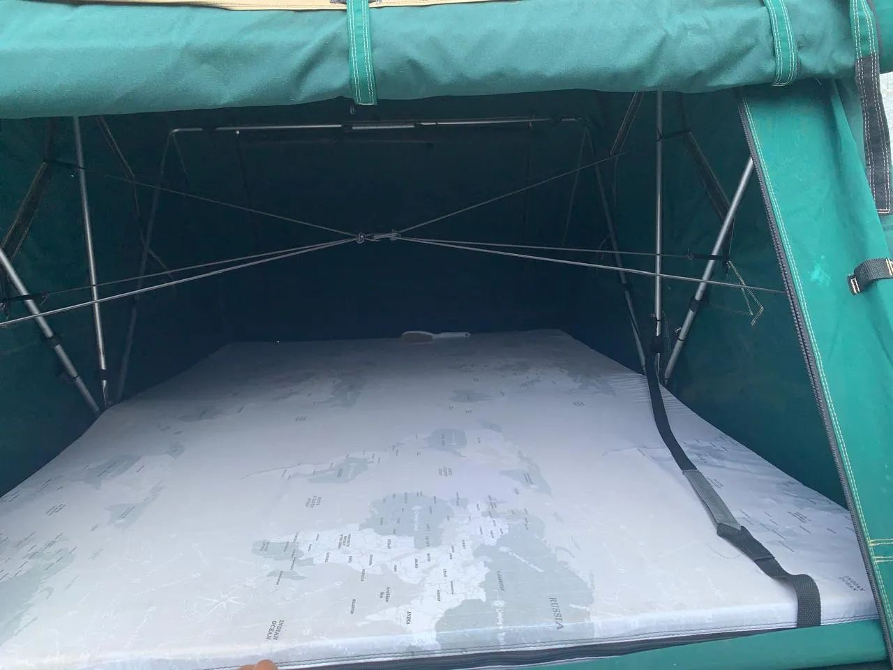 Tenda de teto para carro - Camping World - Foto 2