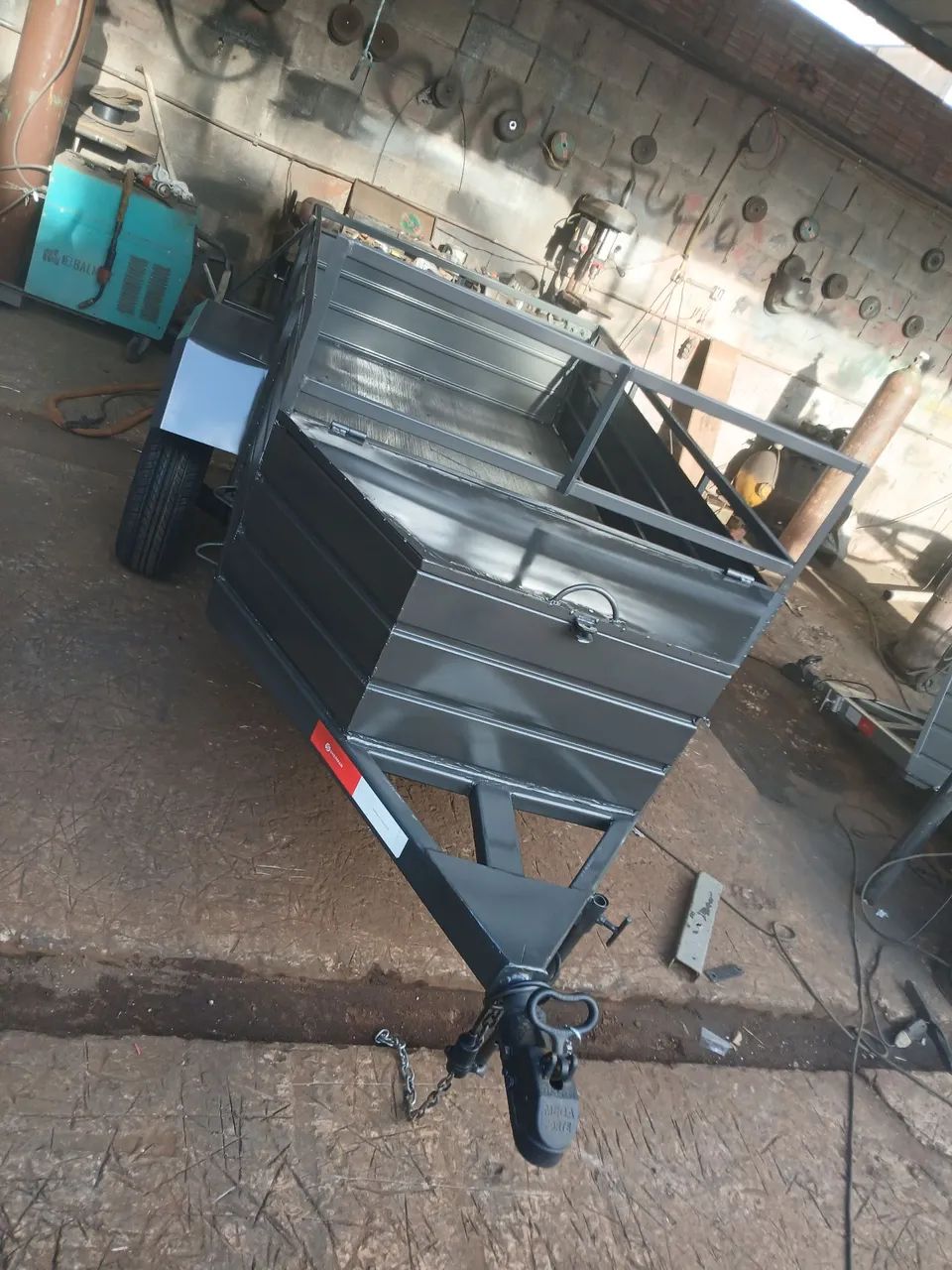 Carretinha reboque nova com bau na frente.  - Foto 4