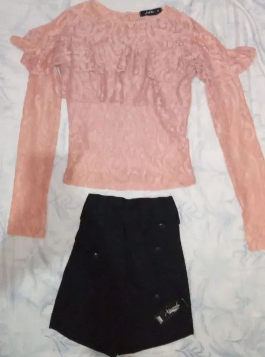 Blusa de renda rosa e saia preta para menina - Foto 4
