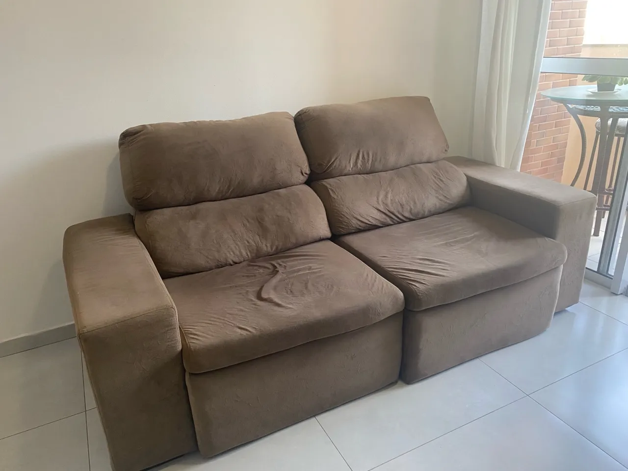 Sofá 2 Lugares Confortável e Moderno