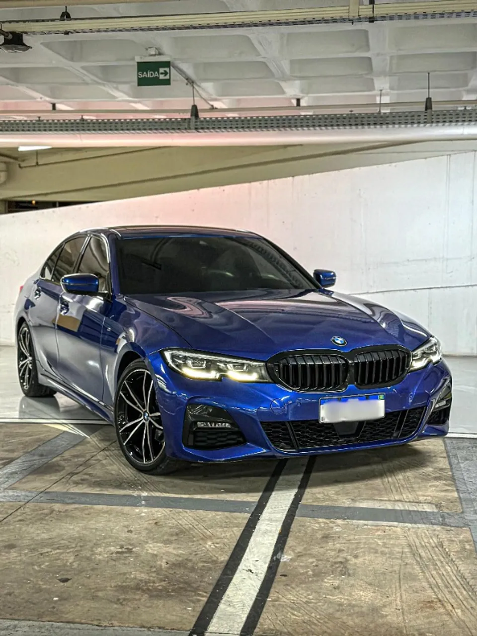 BMW 320i M SPORT
