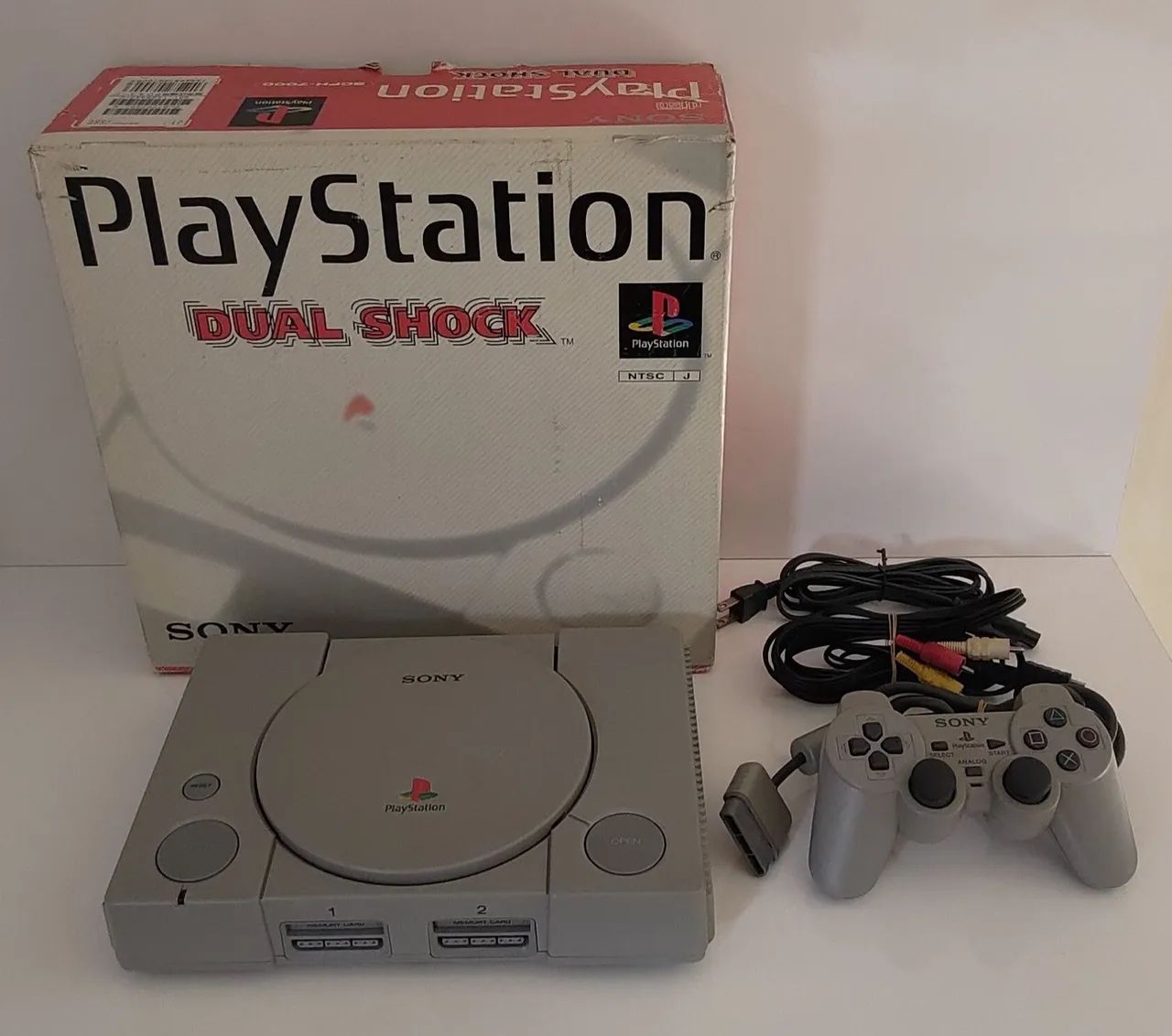 Playstation 1 Ps1 Japonês Scph-7000 | Serial Batendo - Consoles de