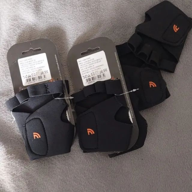Luva Neofit marca Prottector tamanho P Sem Uso  - Foto 2