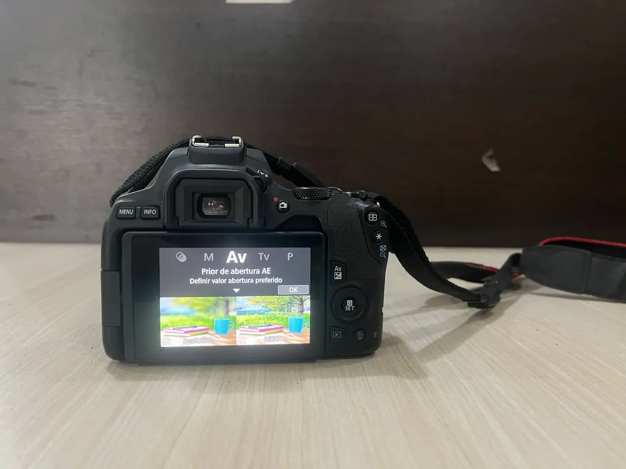 Câmera EOS Rebel SL3 com lente Ef-s 18-55mm - Foto 3