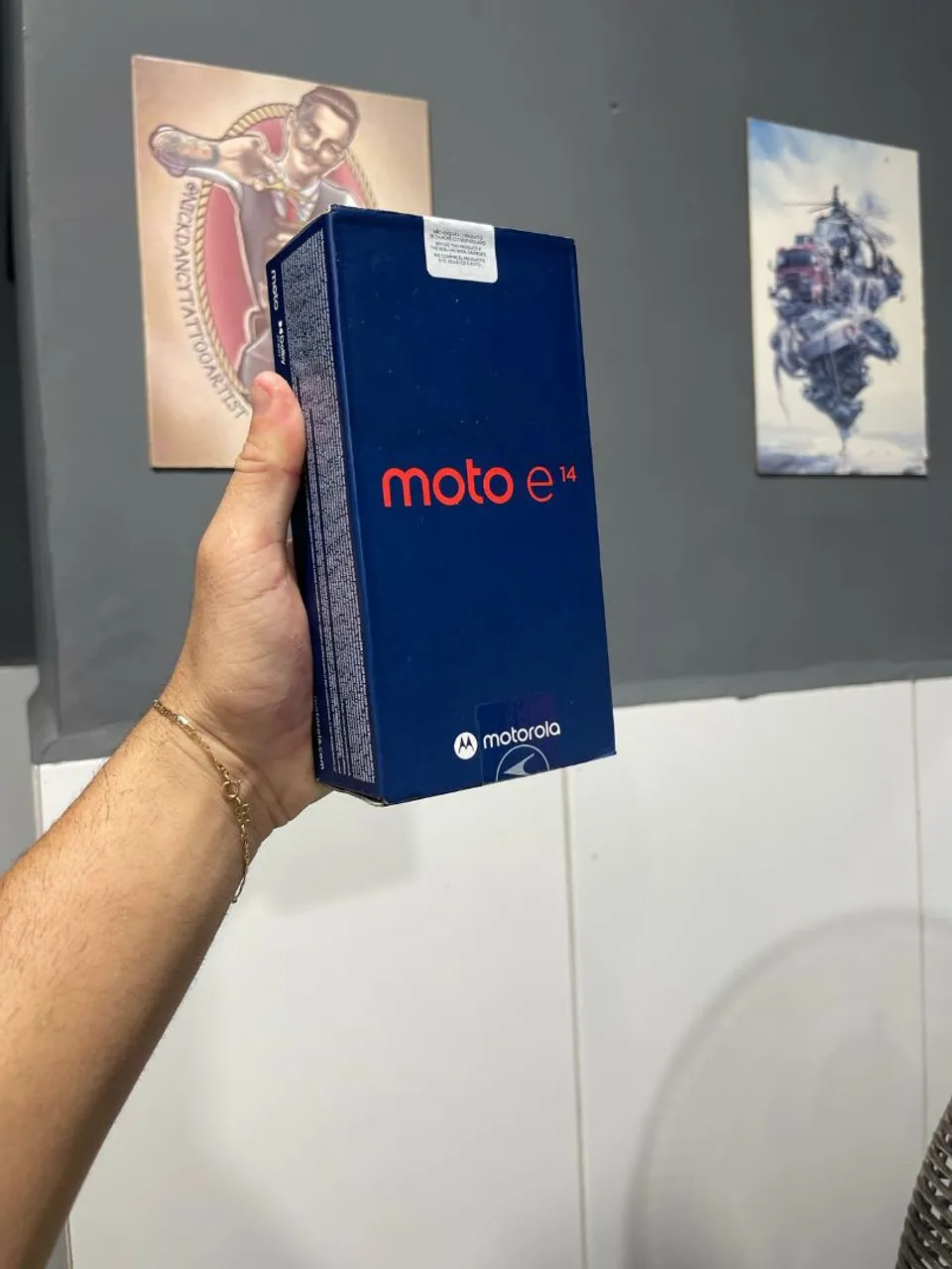 Moto E14 64gb