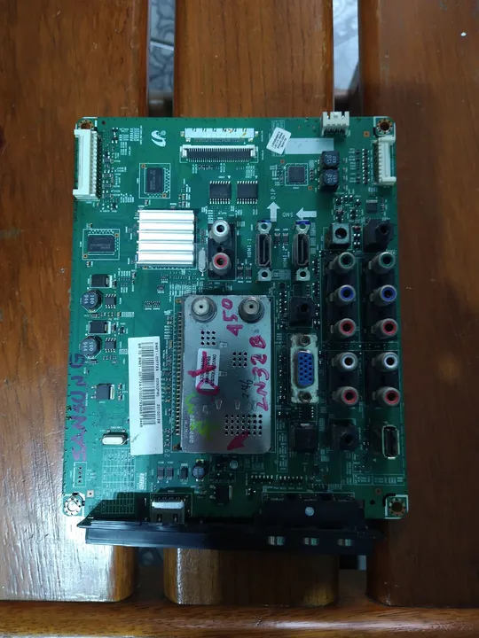 Placa principal tv Samsung ln32b450