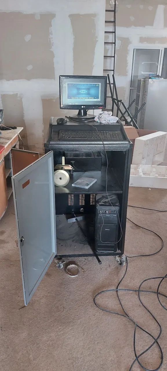 Equipamento de alinhamento computadorizado de veículos  - Foto 3