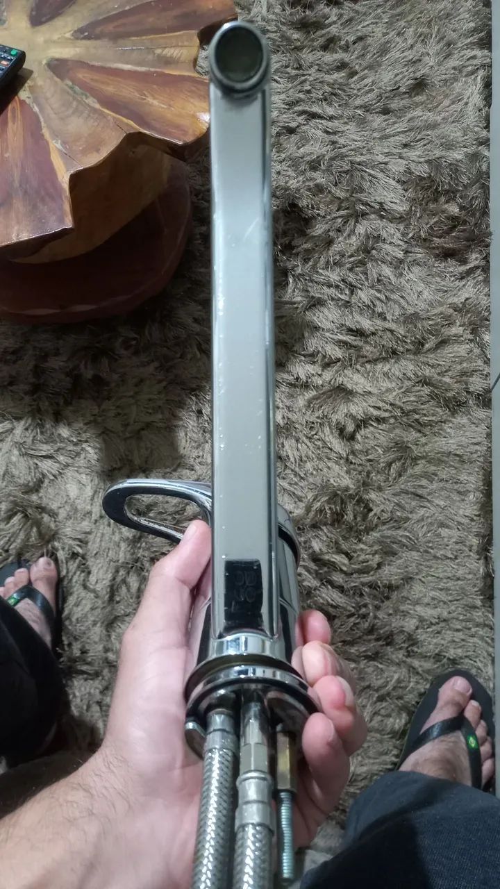 Torneira Cromada para Cozinha - Design Moderno - Foto 4