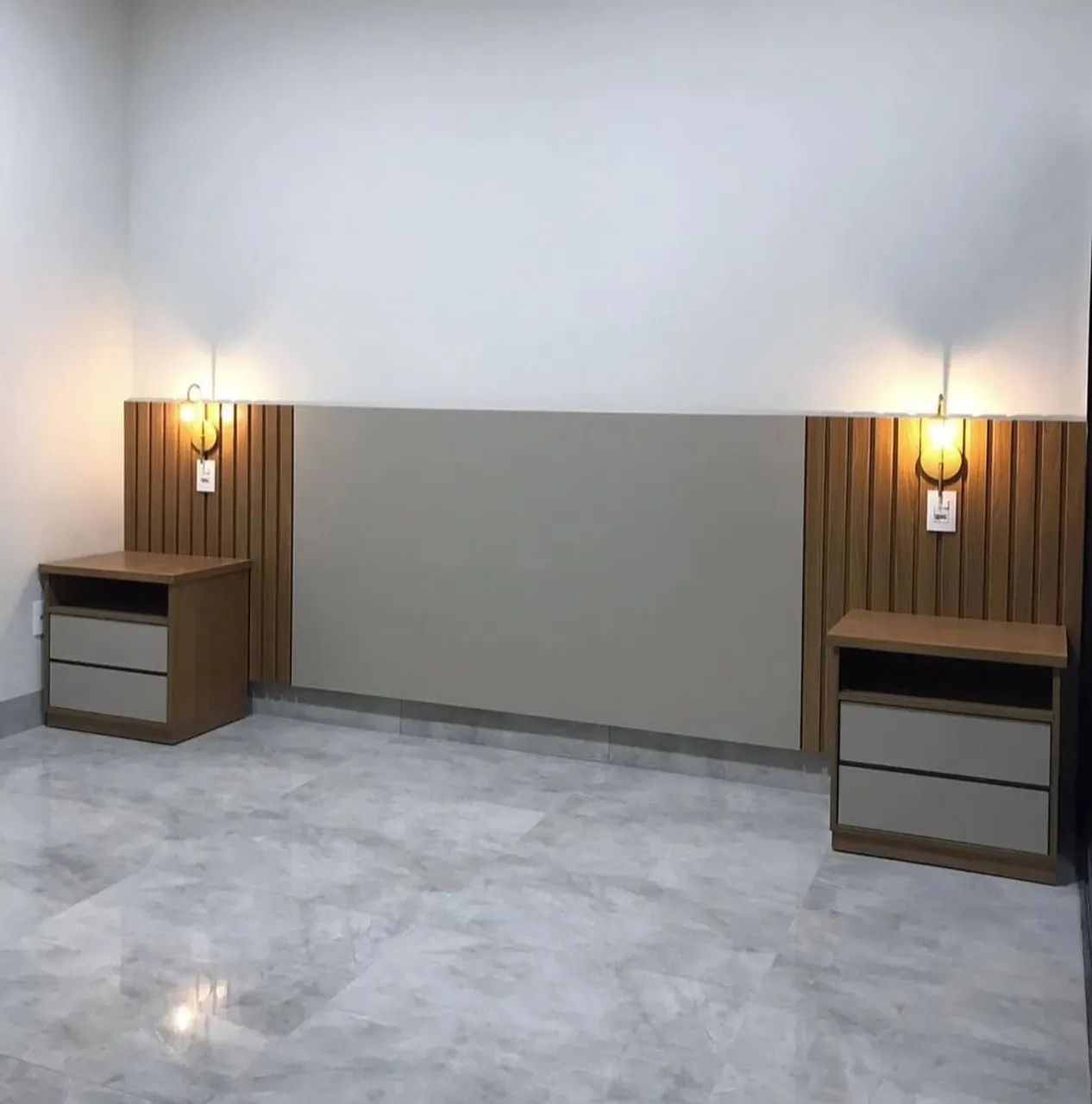 Cabeceira Ripada Com Mesinhas 64352819517313120