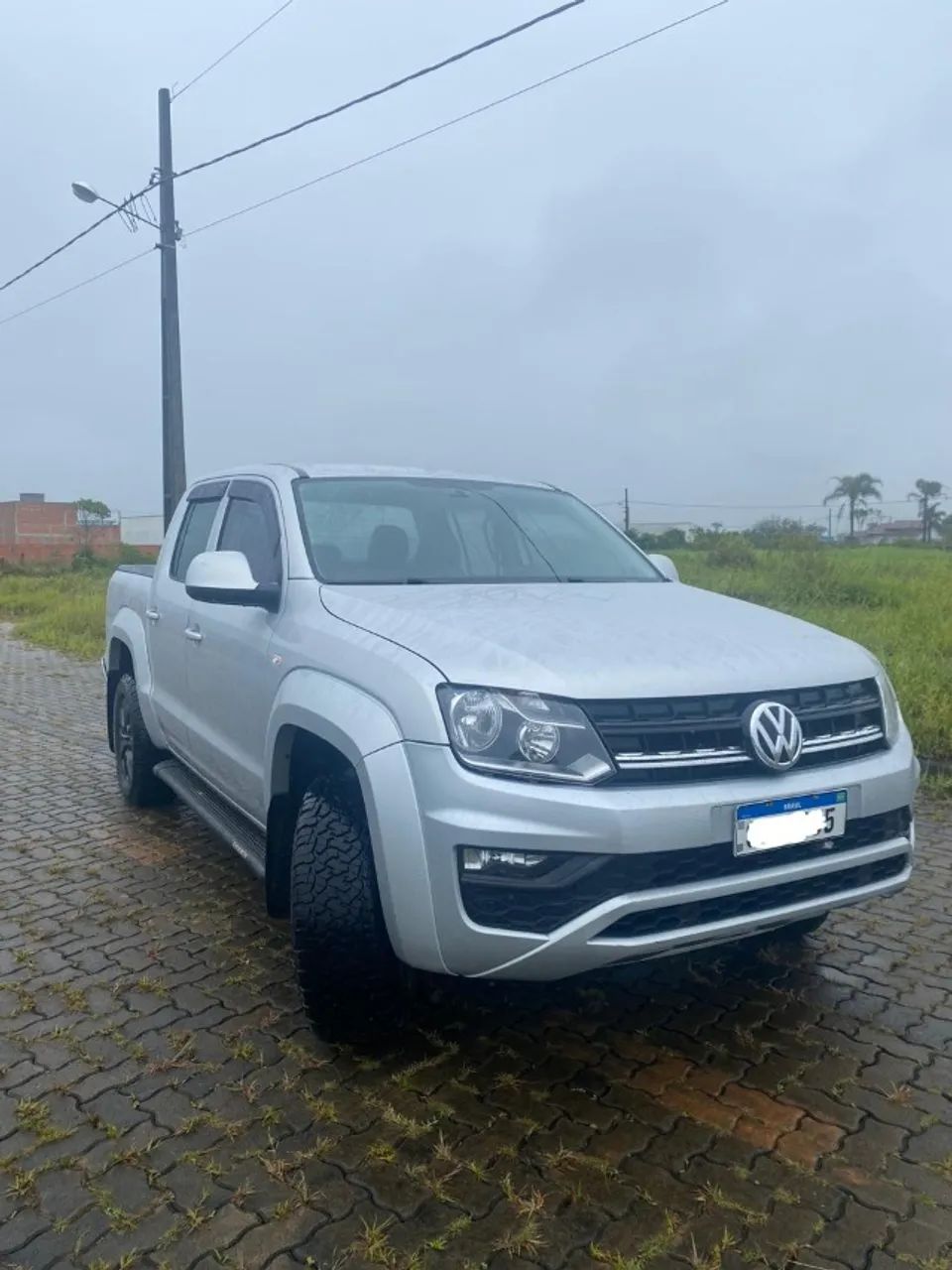 AMAROK TRENDILINE AUT 2018 PRATA 