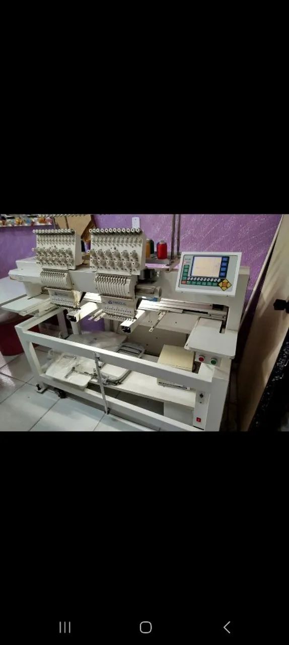 Maquina de bordar com 2 cabeça, marca LAMAX - Foto 2