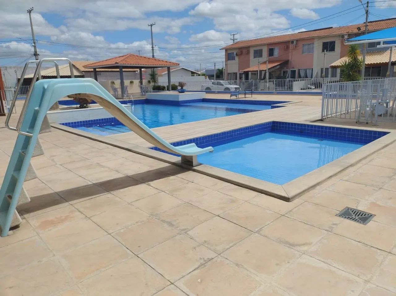 Vendo casa tipo Village no condomínio Mais viver grande rio - Foto 3