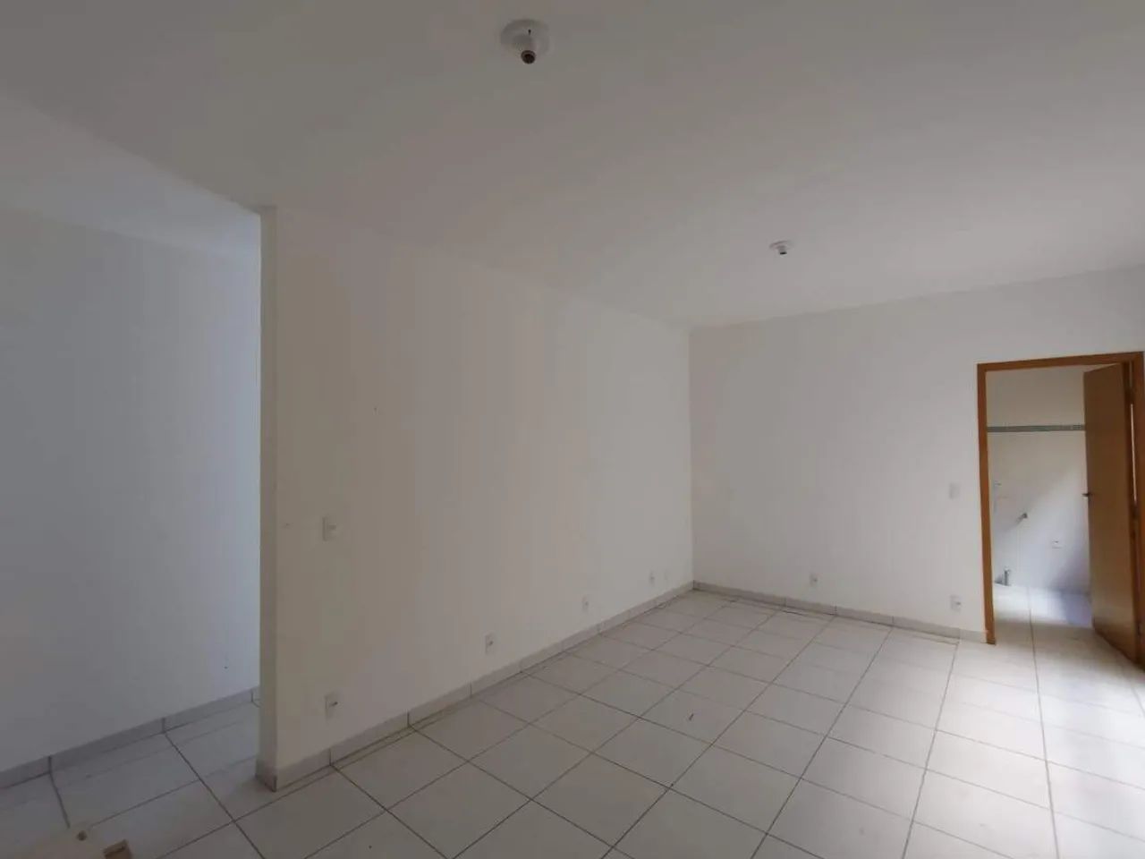 Apartamento no Bairro Jardim Itaporã, 2 quartos, 1 suíte, 1 vaga, TOSI DE OLIVEIRA - 02