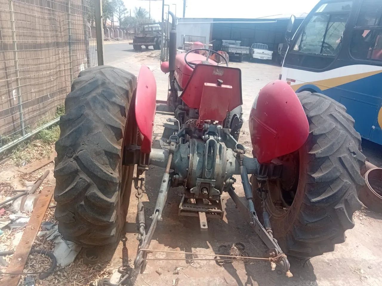 Trator Massey Ferguson 65 X