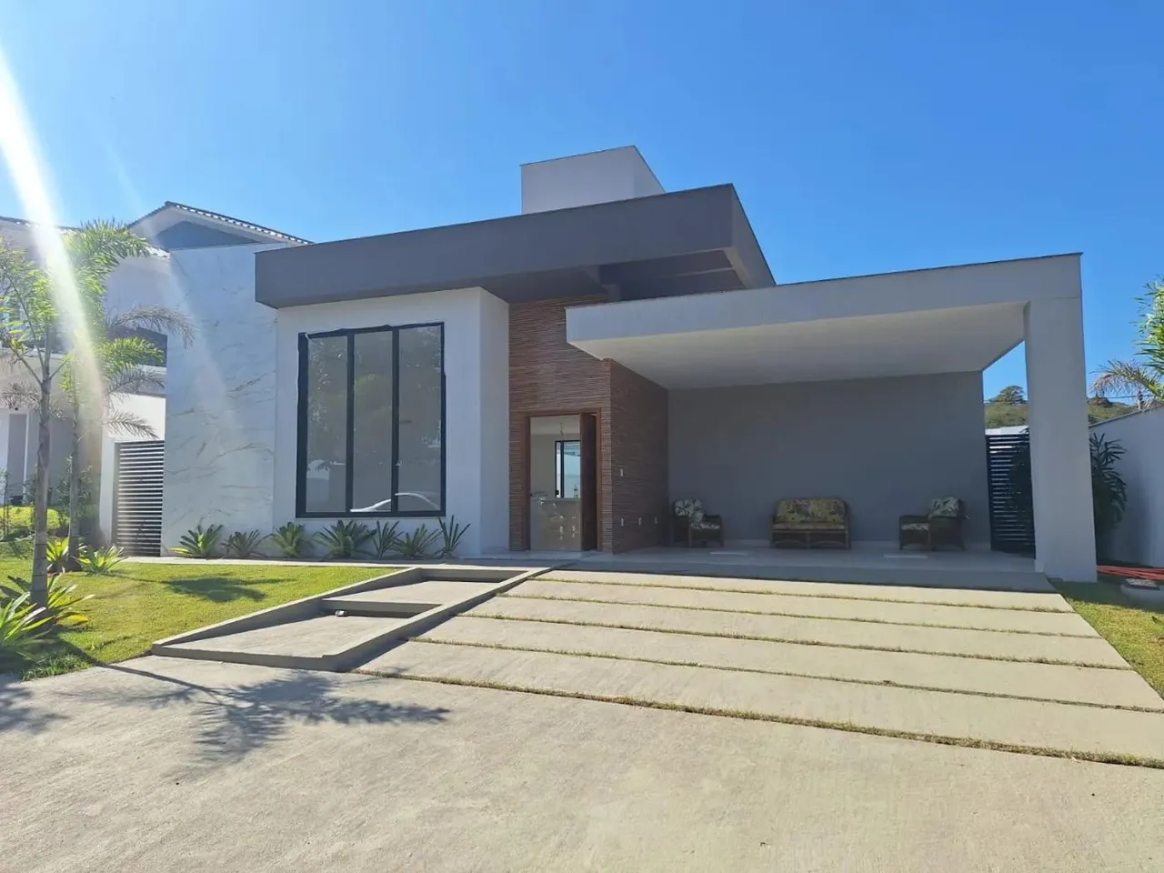 Casa Plana para Venda em Rio das Ostras, Alphaville, 3 dormitórios, 2 suítes, 4 banheiros,