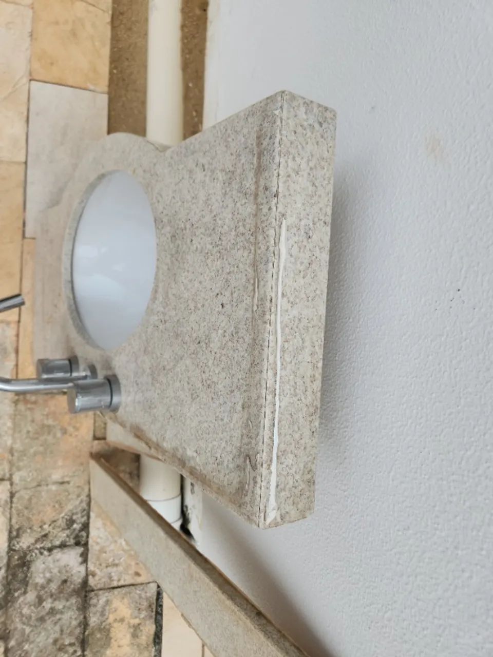 Pia granito para banheiro 90x44 com torneira  - Foto 4