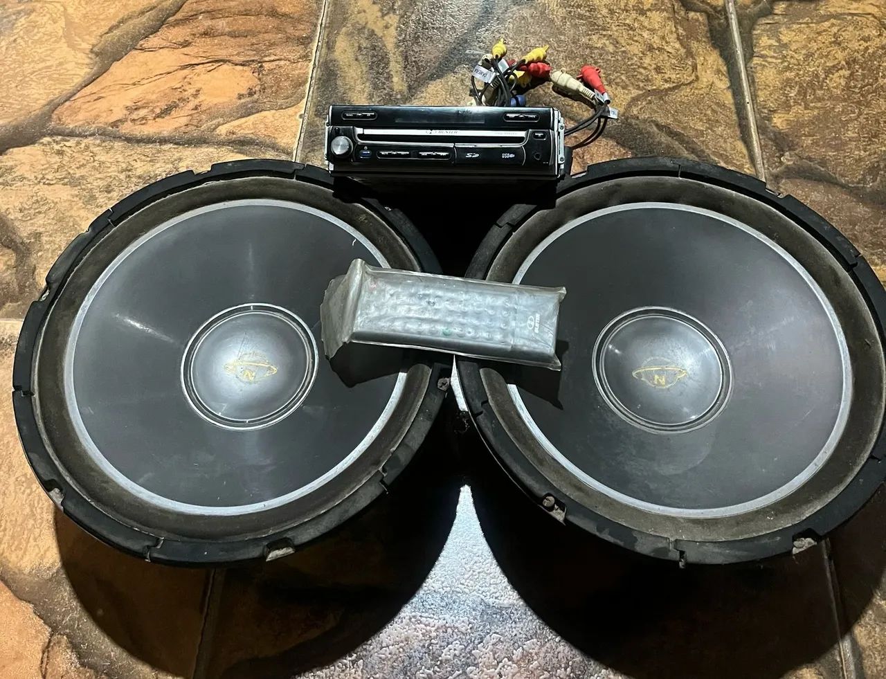 Subwoofer 12 polegadas