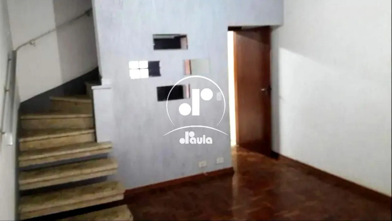 Sobrado para locação com 125m², 2 dormitórios, 1 banheiro, 2 vagas, na Vila Gilda, Santo A