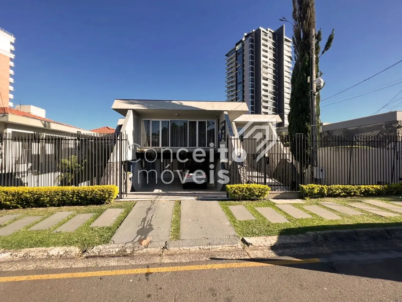 Residência Alto Padrão - Bairro Jardim Carvalho
