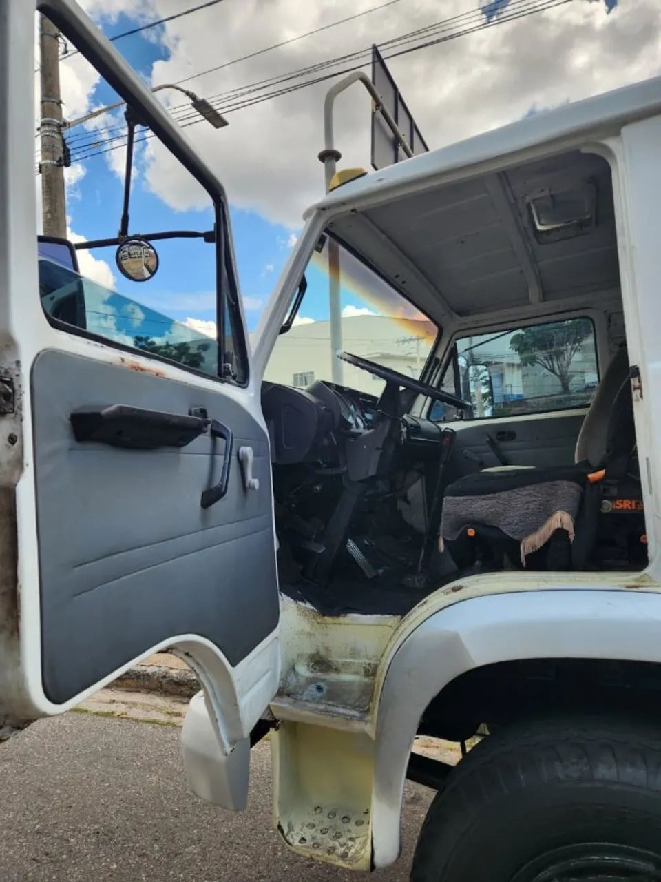 VW 13.130 CARROCERIA MUNCK  |  1986/1986 - Foto 8