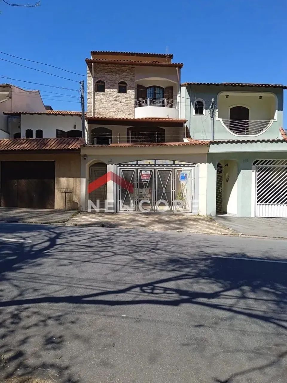 Sobrado em Rua Aracanga - Parque Jaçatuba - Santo André/SP - Foto 2